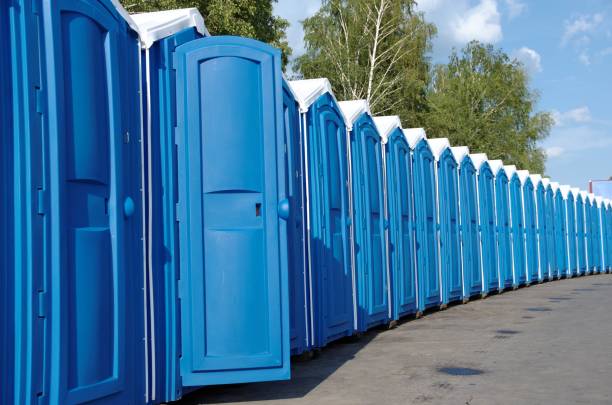 Best Portable restroom trailer rental  in Burien, WA